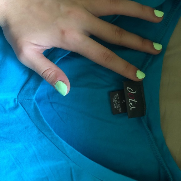 Blue tee - Picture 3 of 4